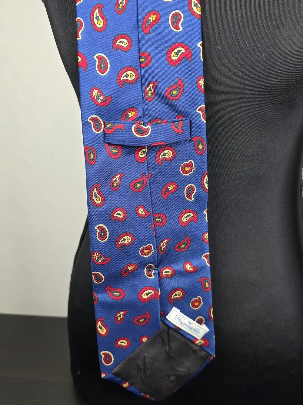 Vintage Façonnable 100% Silk Italian Paisley Tie